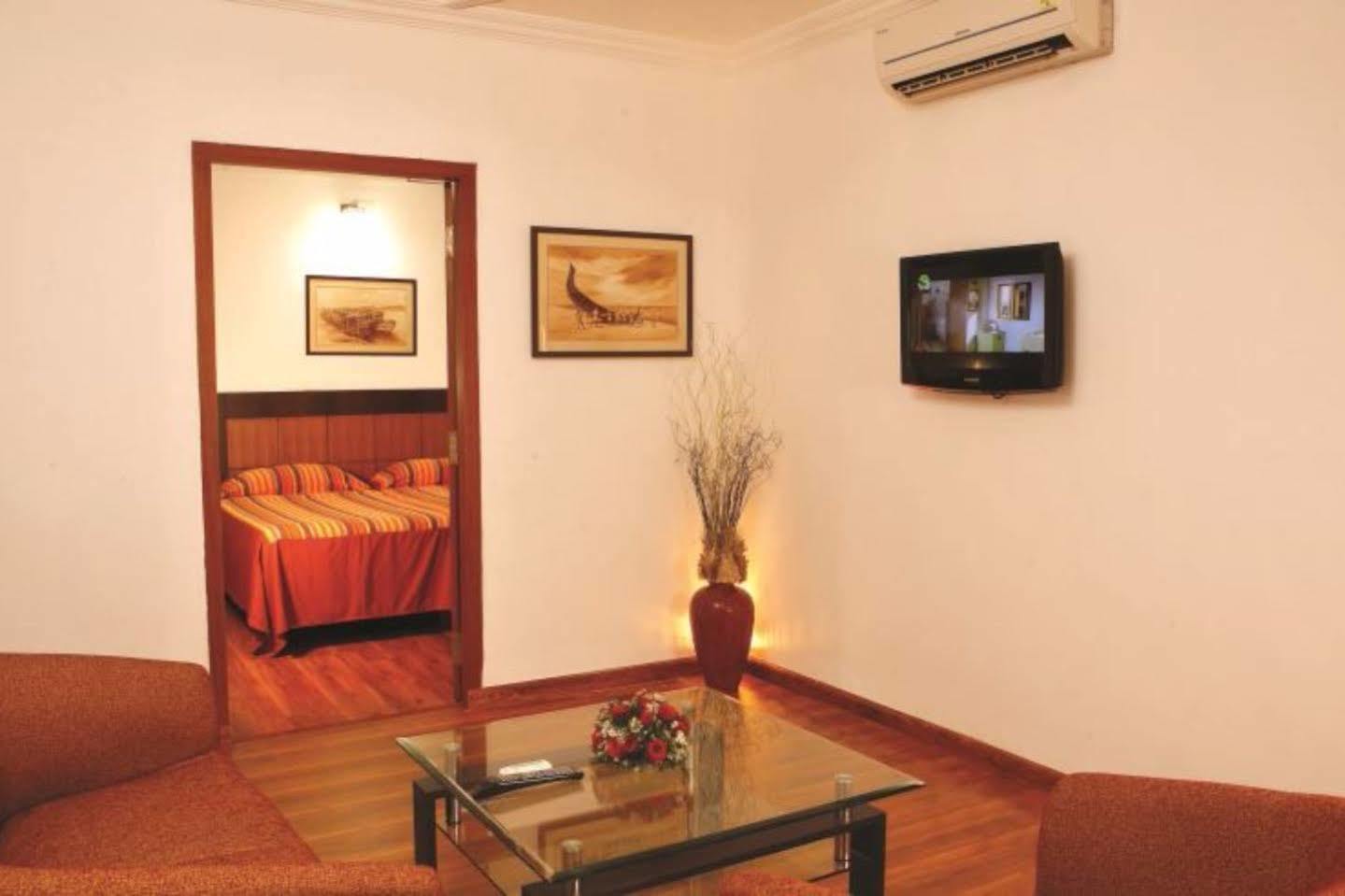 Hotel Hill View Kochi Exterior foto
